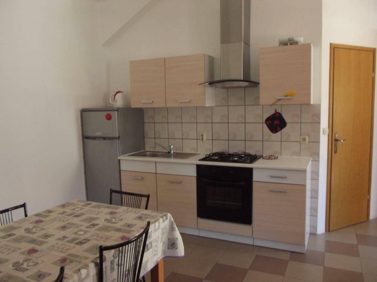 Apartments Goga Mali Losinj Exterior photo