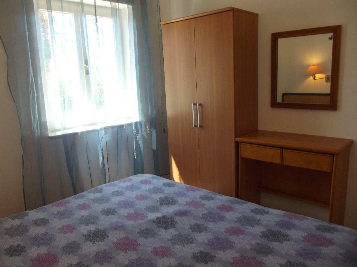 Apartments Goga Mali Losinj Exterior photo